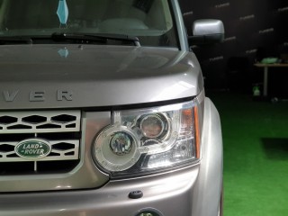 Land Rover Discovery установка LED линз X-Bright
