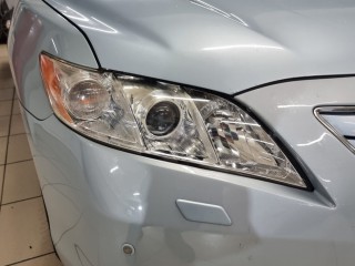 Toyota Camry установка светодиодных линз, полировка, бронирование фар (3)