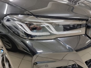 BMW 5 G30 покраска масок фар (3)
