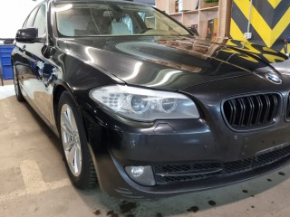 BMW 5 F10 дорест замена биксенона на Bi-Led Aozoom A12, замена стекол фар (1)