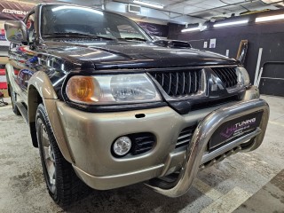 Mitsubishi Pajero Реставрация фар (2)