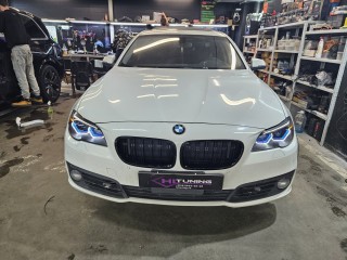 BMW 5 F10 замена линз на Aozoom K3, установка глазок, анти-хром масок фар, броня (16)