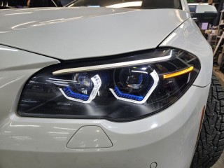 BMW 5 F10 замена линз на Aozoom K3, установка глазок, анти-хром масок фар, броня (21)