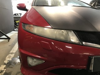 Honda Civic Type R чистка фар (1)