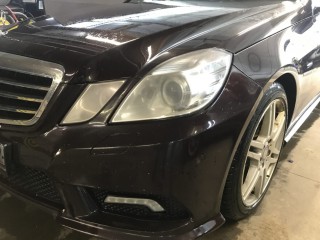 Mercedes-Benz W212 глубокая полировка фар (2)