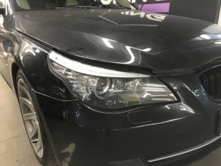 BMW E60 устранение запотевания реснички (0)