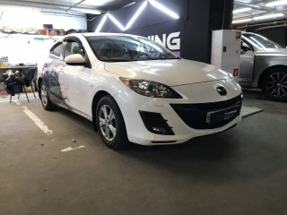 Mazda 3 чистка фар, установка диодных ламп (8)