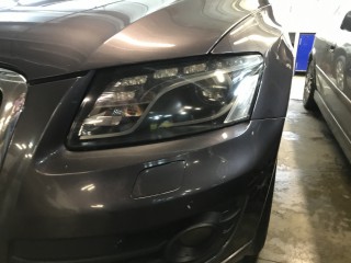 Audi Q5 замена линз на Aozoom A12, покраска масок фар (13)
