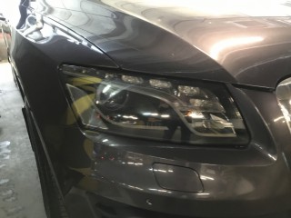 Audi Q5 замена линз на Aozoom A12, покраска масок фар (11)