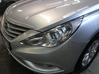 Hyundai Sonata установка светодиодных линз Aozoom A10 Unicorn (2)