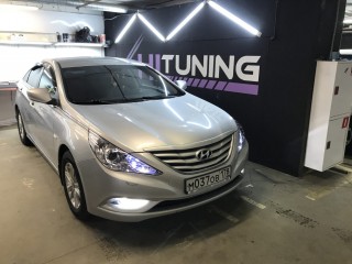 Hyundai Sonata установка светодиодных линз Aozoom A10 Unicorn (3)