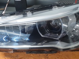 BMW X1 (F48) ремонт фары после ДТП (6)