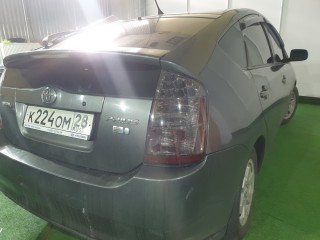 Toyota Prius тонировка задний фонарей (3)