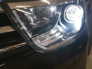 Hyundai Grand Starex установка LED линз, светодиодных ламп в ПТФ, покраска масок фар (1)